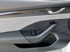 Škoda Octavia Selection 1.5 TSI DSG mHEV thumbnail