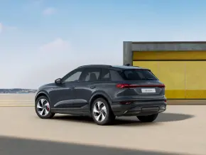 Q6 e-tron quattro thumbnail
