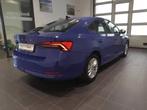 Škoda OCTAVIA AMBITION 2.0 TDI DSG thumbnail