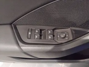 Škoda OCTAVIA AMBITION 2.0 TDI DSG thumbnail