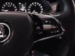 Škoda OCTAVIA AMBITION 2.0 TDI DSG thumbnail