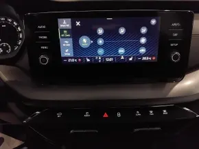 Škoda OCTAVIA AMBITION 2.0 TDI DSG thumbnail