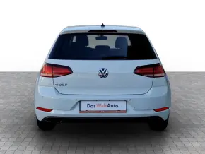 VW Golf Trendline 1.0 TSI thumbnail