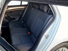VW Golf Trendline 1.0 TSI thumbnail