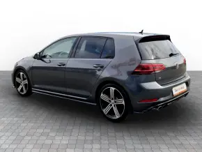VW Golf R 2.0 TSI DSG7 thumbnail