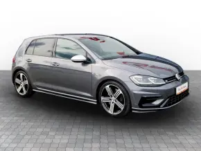 VW Golf R 2.0 TSI DSG7 thumbnail