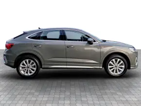 Audi Q3 Sportback 40 TFSI quattro S line ext. thumbnail