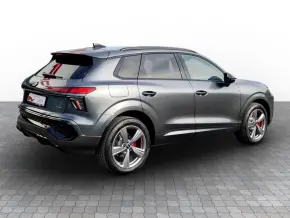 Q3 40 TFSI quattro thumbnail