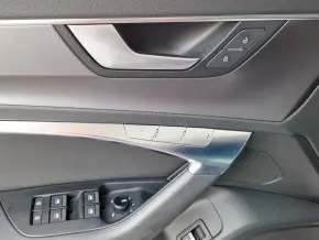 A6 allroad 50 TDI quattro thumbnail