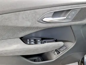 Q3 40 TFSI quattro thumbnail
