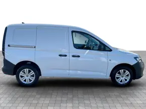 VW Caddy Cargo 2.0 TDI 75 kW thumbnail
