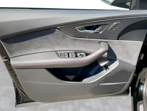 Audi Q8 PI 55 TFSI e quattro 290kW thumbnail