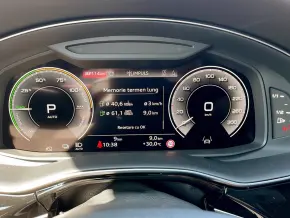 Audi Q8 PI 55 TFSI e quattro 290kW thumbnail