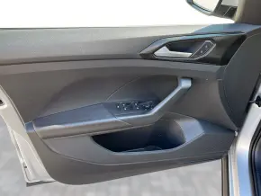 VW T-Cross Life 1.0 TSI thumbnail