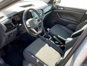 VW T-Cross Life 1.0 TSI thumbnail