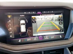 VW Touareg Atmosphere TDI 4MOTION thumbnail