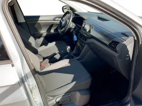 VW T-Cross Life 1.0 TSI thumbnail