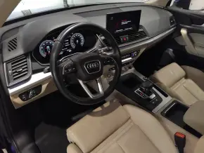 Audi Q5 45 TFSI quattro thumbnail