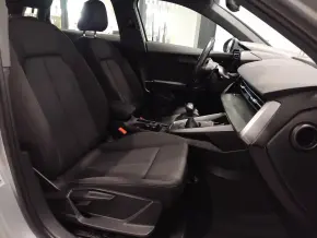 Audi A3 Sportback 30 TDI thumbnail