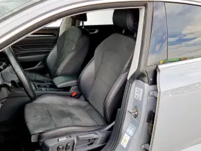 VW Arteon Elegance eHybrid 1.4 TSI thumbnail