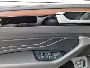 VW Arteon Elegance eHybrid 1.4 TSI thumbnail