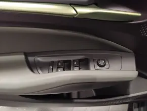 CUPRA Raval VZ 52 kWh thumbnail