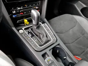 VW Arteon Elegance eHybrid 1.4 TSI thumbnail