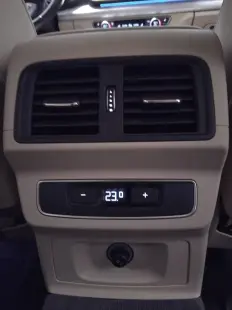 Audi Q5 45 TFSI quattro thumbnail