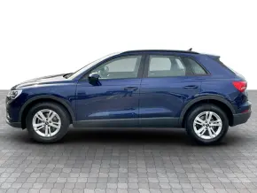 Audi Q3 35 TDI quattro thumbnail