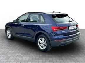 Audi Q3 35 TDI quattro thumbnail