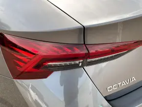 Škoda Octavia Selection 2.0 TDI DSG Fleet thumbnail