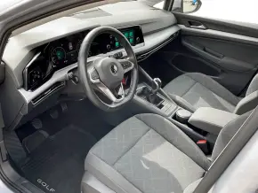 VW Golf Life 1.0 TSI thumbnail