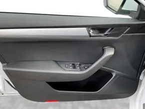 Škoda SUPERB AMBITION 2.0 TDI DSG thumbnail