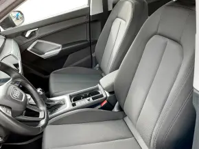 Audi Q3 35 TDI quattro thumbnail