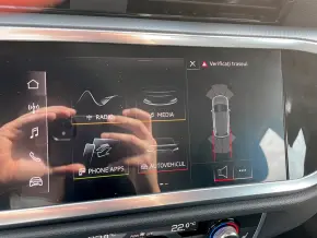 Audi Q3 35 TDI quattro thumbnail
